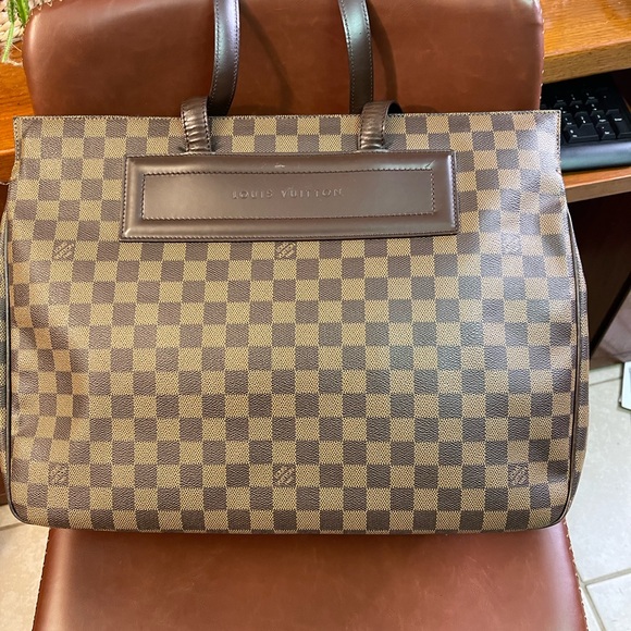 Authentic DE Louis Vuitton - Picture 15 of 16